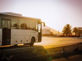 Explorer Lanzarote depuis Costa Teguise : options de transport